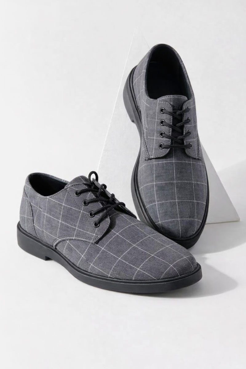 Grey Checkered Lace-Up Shoes - Image 2